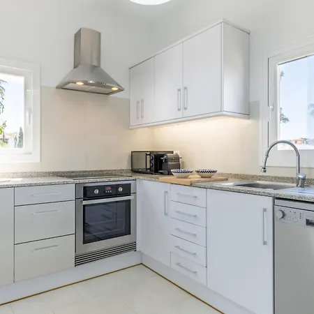 Apartment Independiente A 50 Metros De Cala Blanca